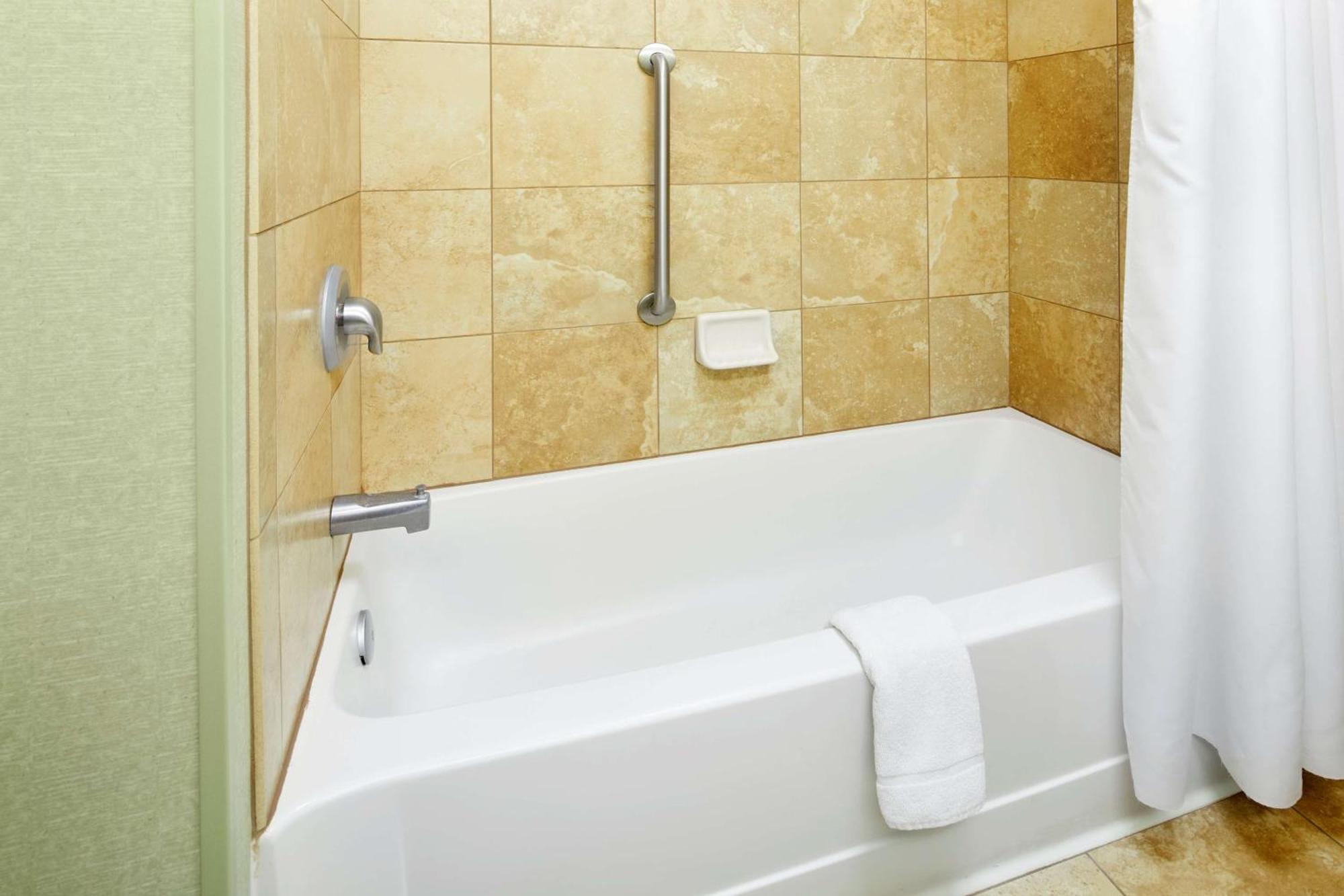 Hampton Inn & Suites Savannah/Midtown Екстер'єр фото